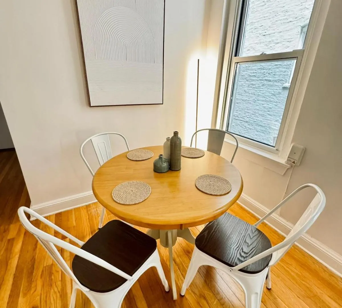 Upper East Side 2 Bedrooms Gem New York 0*,  United States